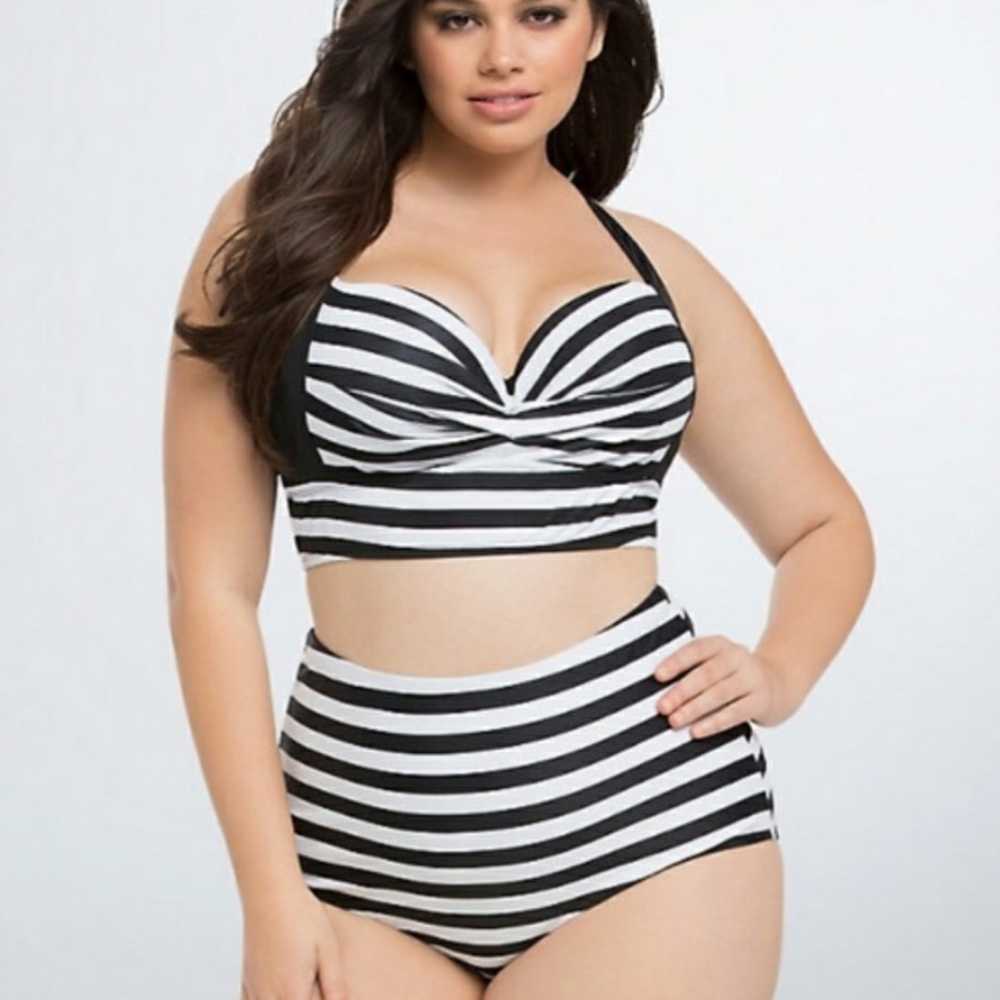 🌴Torrid bikini top